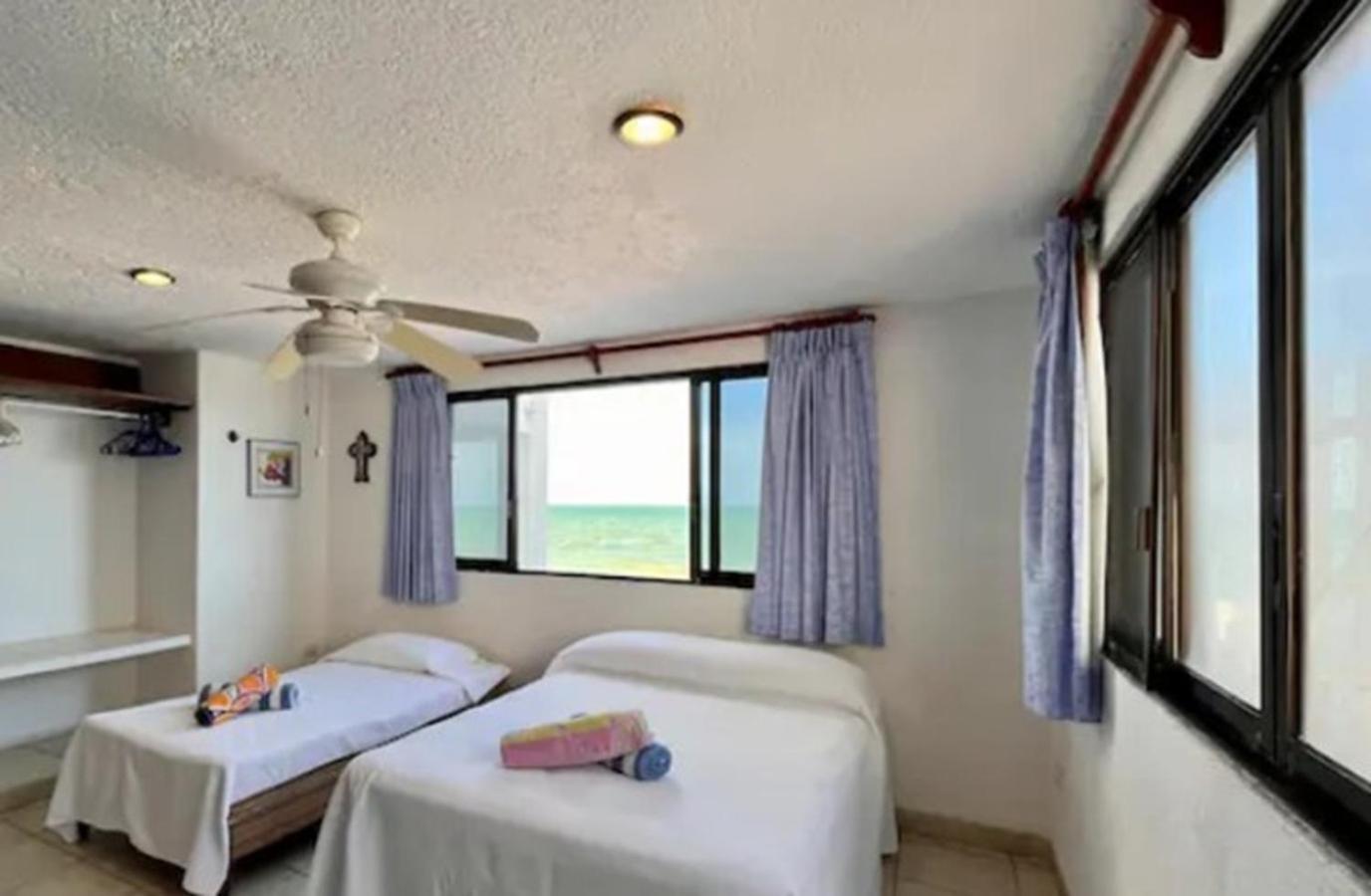 Don Lalo, Family Villa With Sandy Beach At Your Feet. Progreso  Eksteriør billede